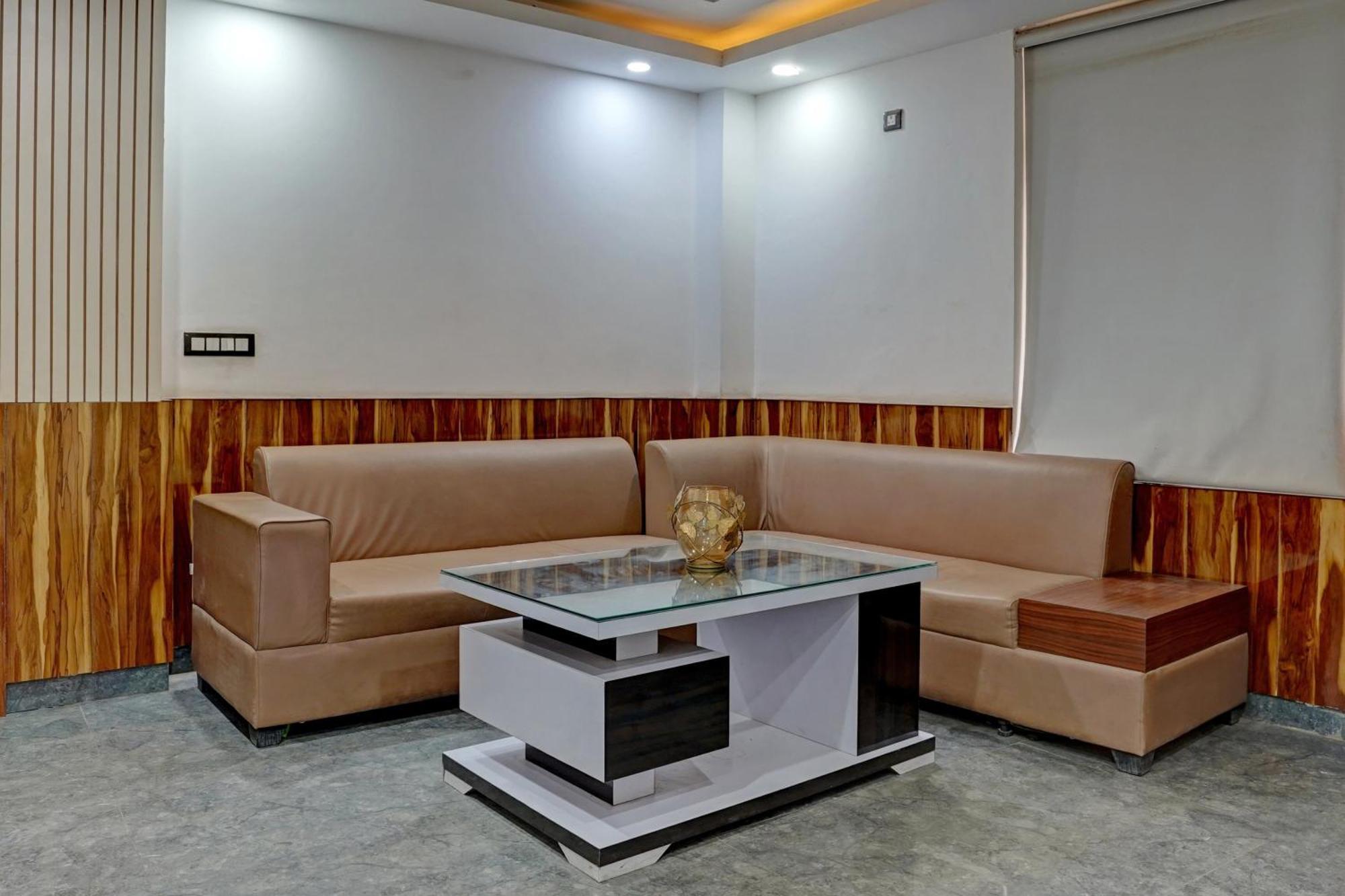 Hotel Hight Krone A Family Hotel Near Igi Airport Delhi New Delhi Ngoại thất bức ảnh