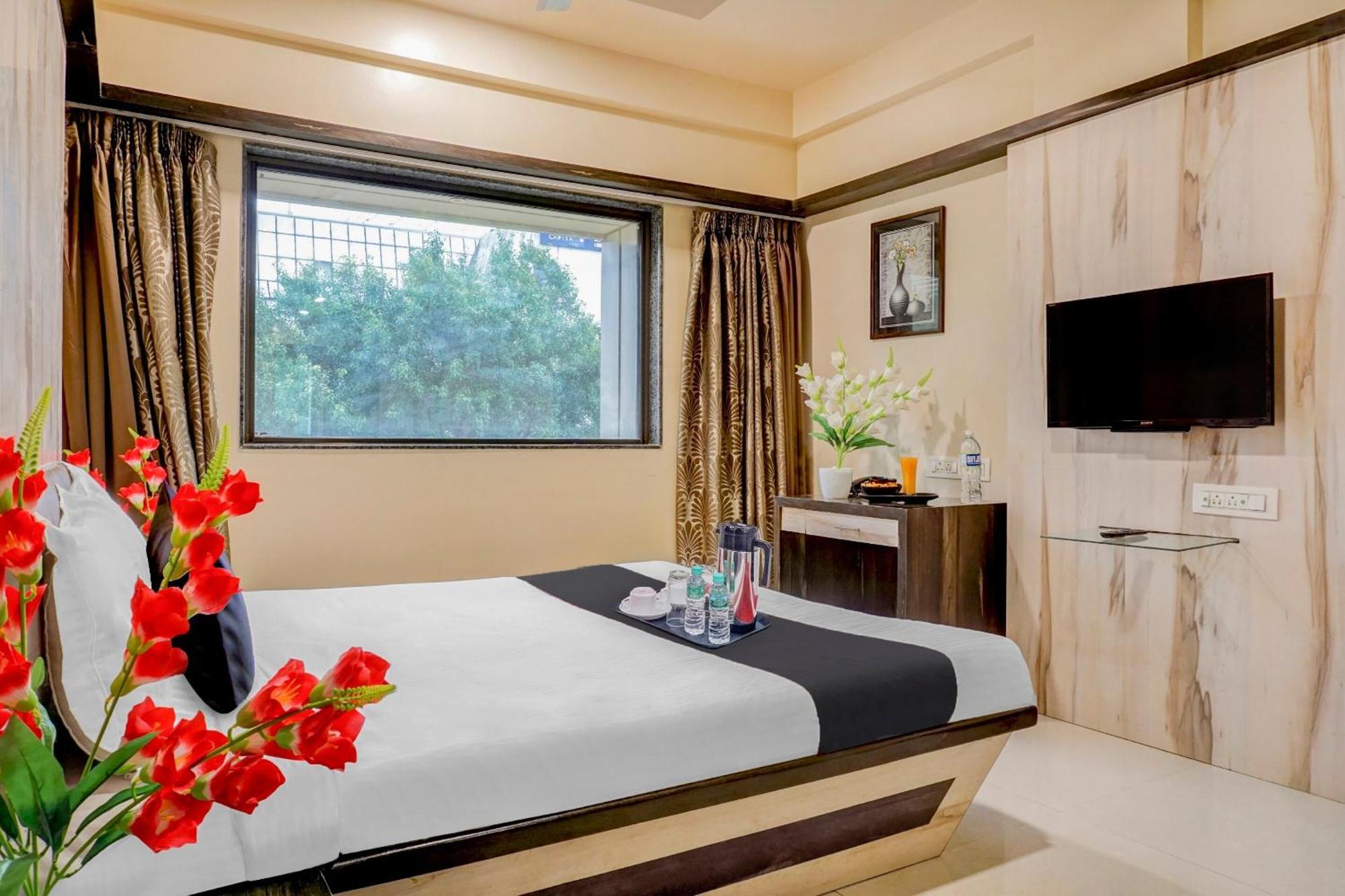 Hotel Hight Krone A Family Hotel Near Igi Airport Delhi New Delhi Ngoại thất bức ảnh